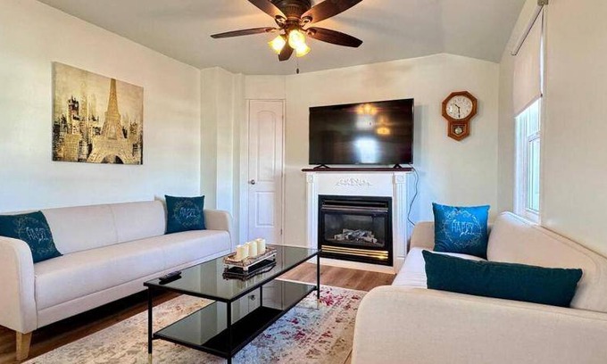 Niagara Falls Apartment | Apartment ∙ 2 bedrooms ∙ 4 guests