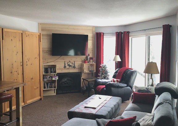 Okanagan-Similkameen Condo | Apex Mountain renovated one bedroom Condo with mountain view