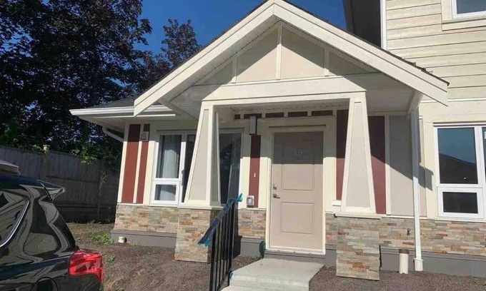 North Cowichan House | Brand New Constructed 1-bedroom townhouse