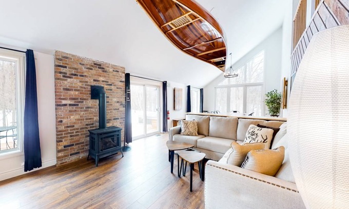 The Blue Mountains Ski Chalet | Chalet ∙ 7 bedrooms ∙ 16 guests