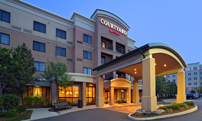 Northeast Mississauga Hotel | Courtyard by Marriott Mississauga-Airport Corporate Centre West