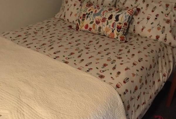 Saskatoon Downtown Resort | Private room ∙ 1 guest