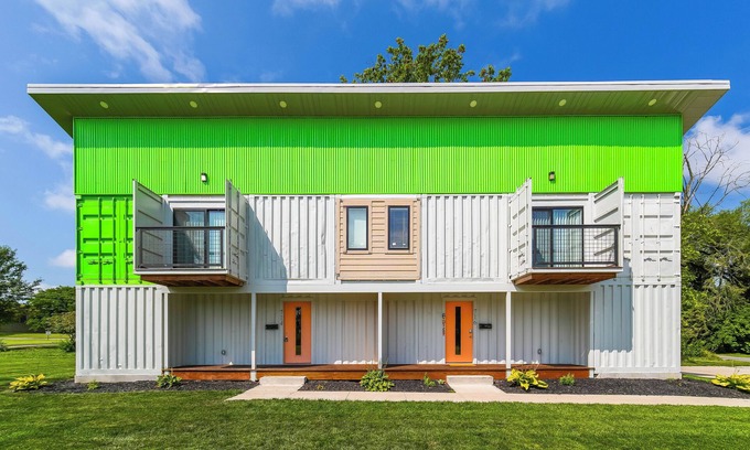 Marysville Apartment | Shipping Container/Marysville-Dublin/golf/pets ok