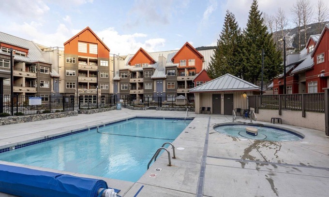 Whistler Creekside House | Ski in/out | Creekside Gondola | Pool and hot tub