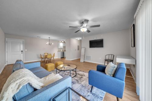 New Albany Apartment | Stonecrest 716, 2bd Apt I Free Parking I Pool