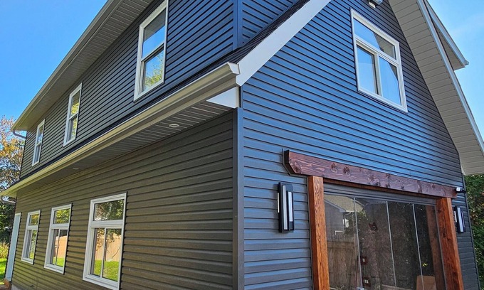 Clarington House | The Country Guest House