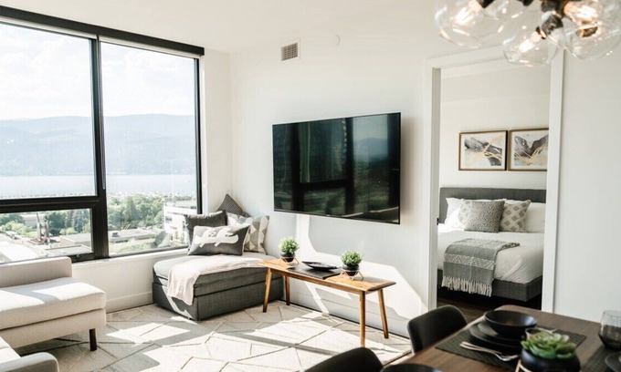 Downtown Kelowna Condo | The Midi - Downtown Kelowna
