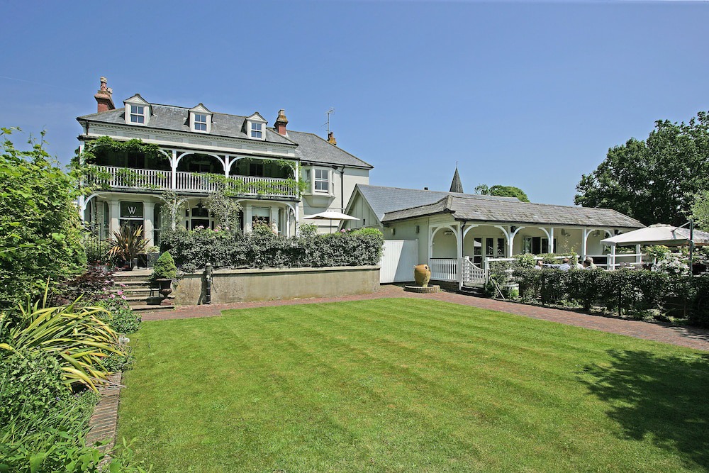 Alfriston Hotel | Wingrove House