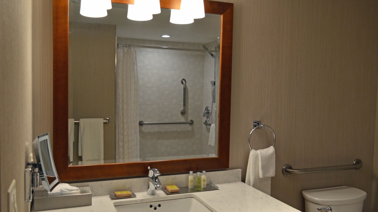 Photo of Bathroom in Fallsview