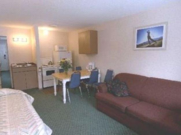 Photo of Livingroom in Rossland