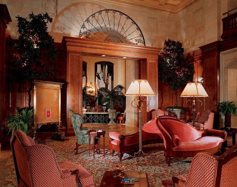 Photo of Livingroom in Downtown Edmonton