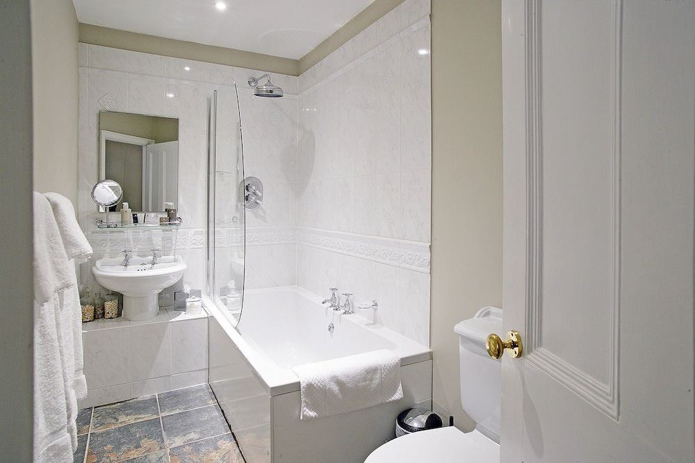 Photo of Bathroom in Alfriston