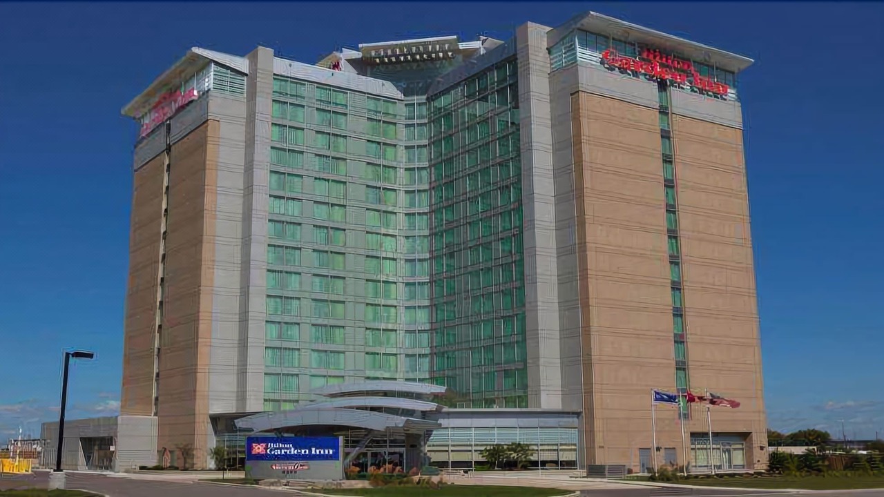 Photo of Buildings in Northeast Mississauga