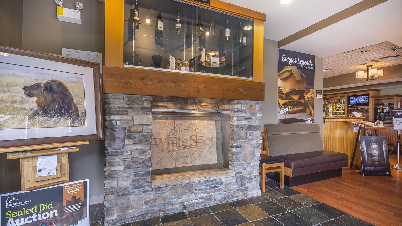 Photo of Livingroom in Lower Sumas Mountain