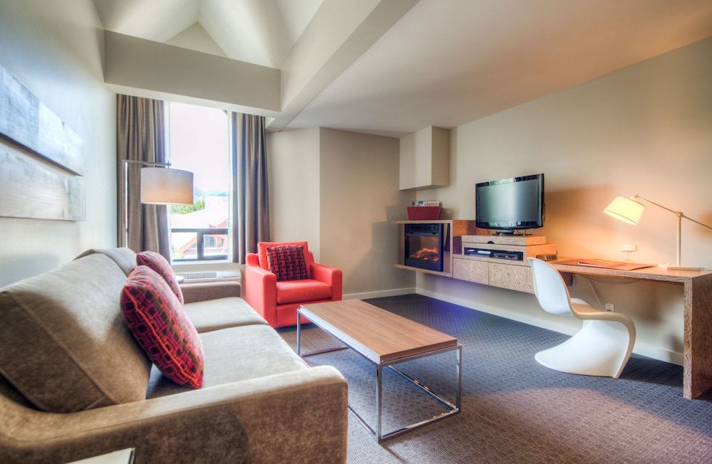 Photo of Livingroom in Whistler Village