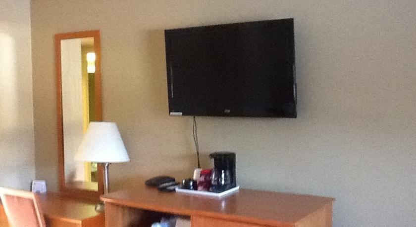 Photo of Livingroom in Northeast Edmonton