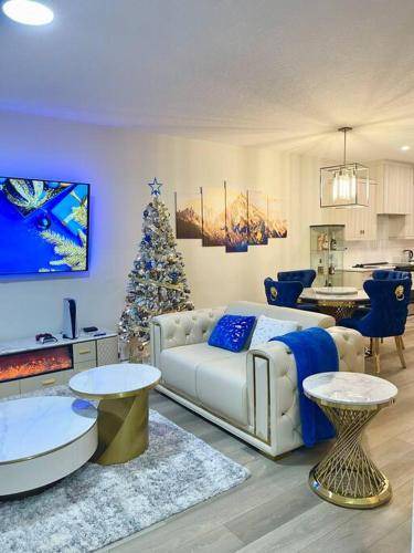 Photo of Livingroom in Southwest Calgary