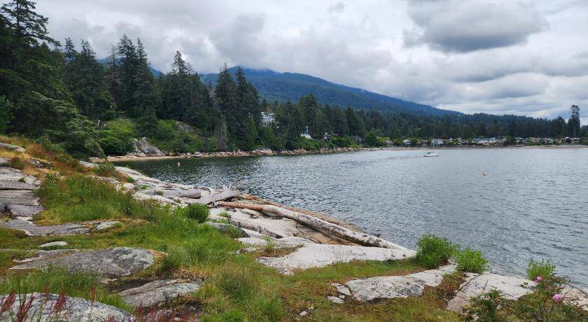 Photo of Others in West Vancouver