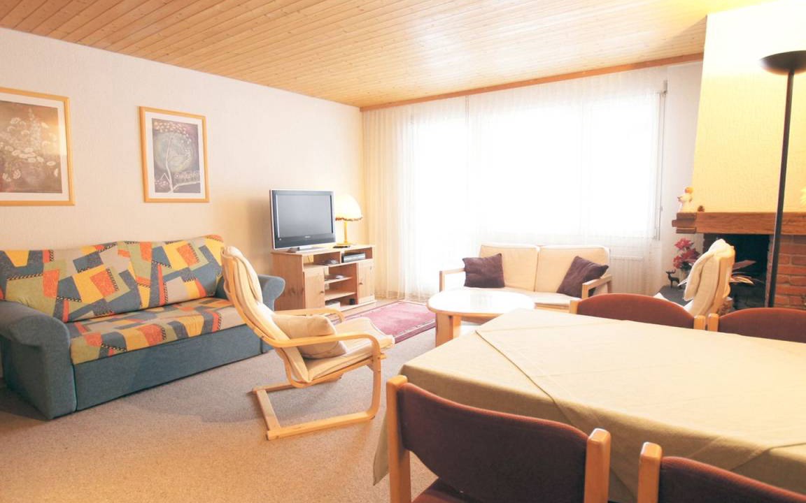 Photo of Livingroom in Mitloedi
