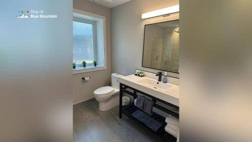 Photo of Bathroom in The Blue Mountains