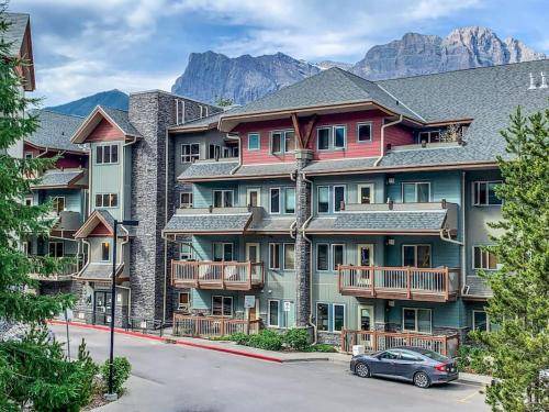 Photo of Others in Canmore