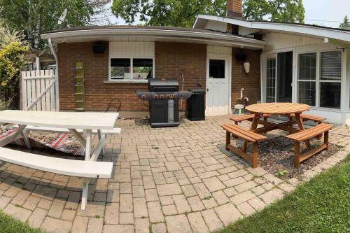 Photo of Others in Queenston