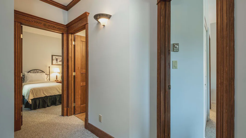 Photo of Bedroom in Mont-Tremblant