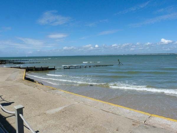 Photo of Outdoor in Totland Bay