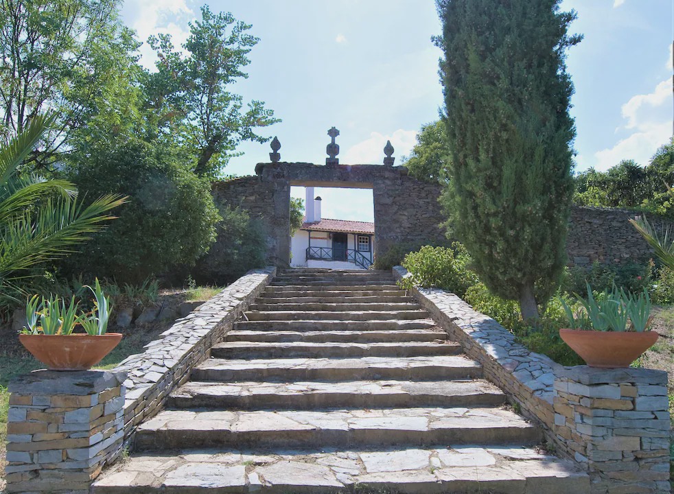 Photo of Buildings in Arcas