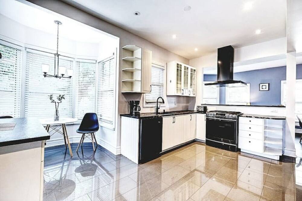 Photo of Kitchen in Hamilton
