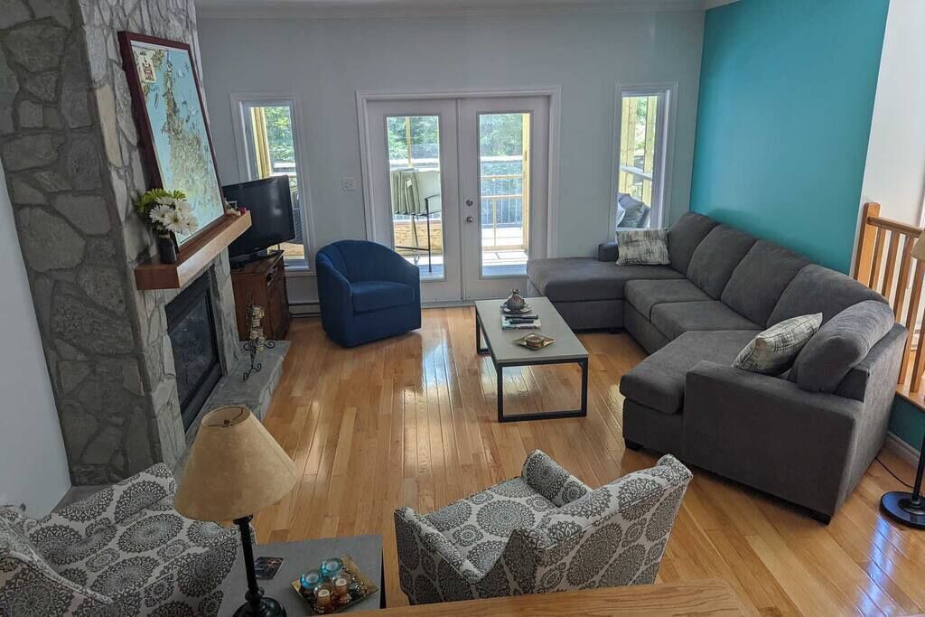 Photo of Livingroom in Humber Valley
