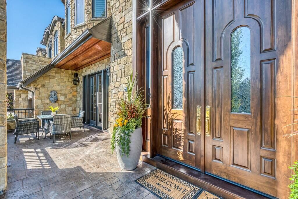 Photo of Outdoor in Springbank Hill