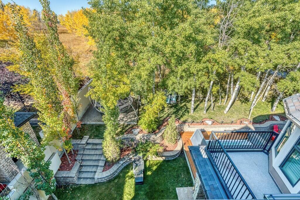 Photo of Outdoor in Springbank Hill