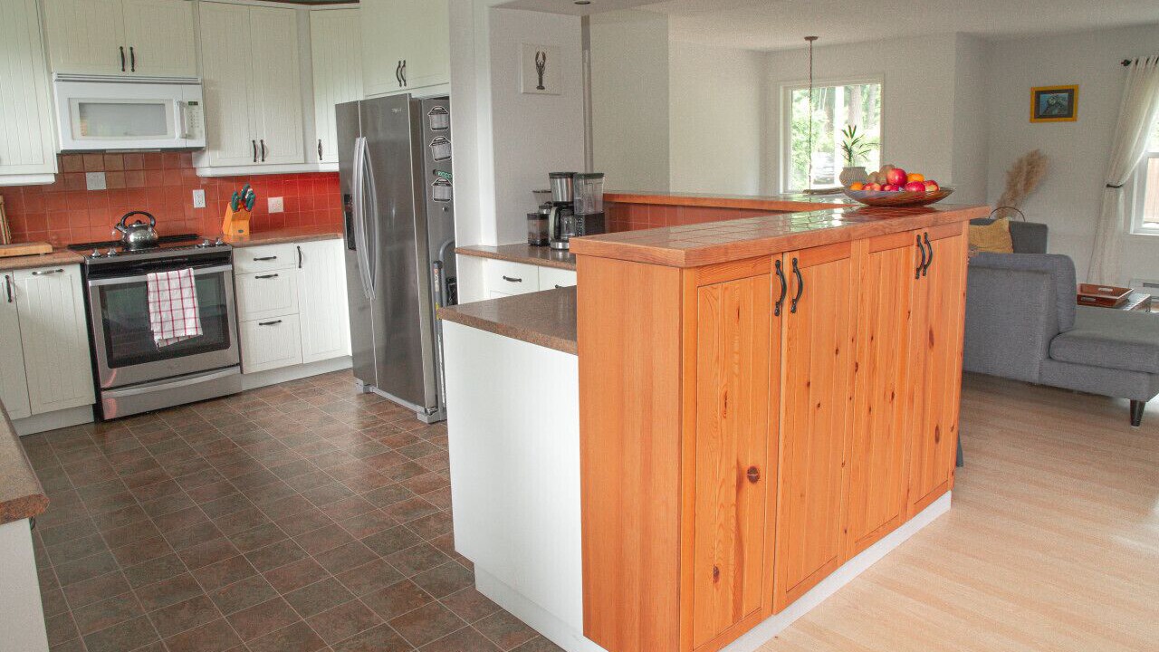 Photo of Kitchen in Shawnigan Lake