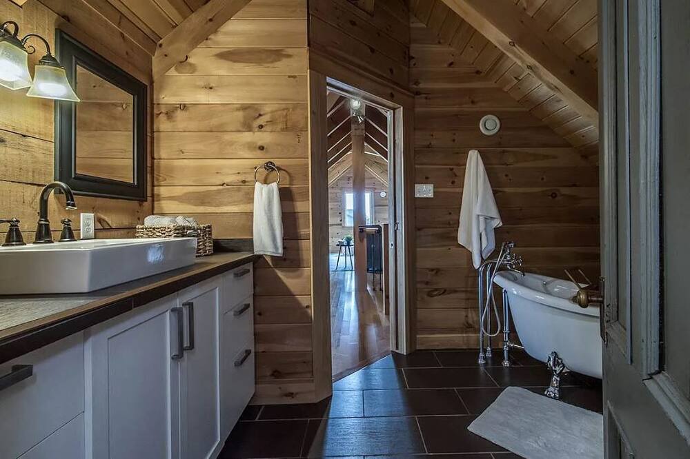 Photo of Bathroom in Cows Bay