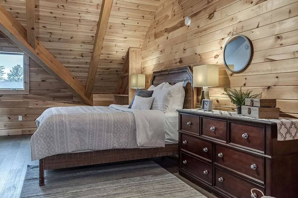Photo of Bedroom in Cows Bay