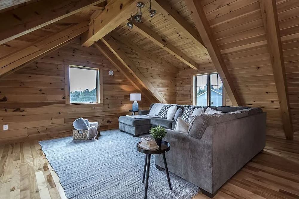 Photo of Livingroom in Cows Bay