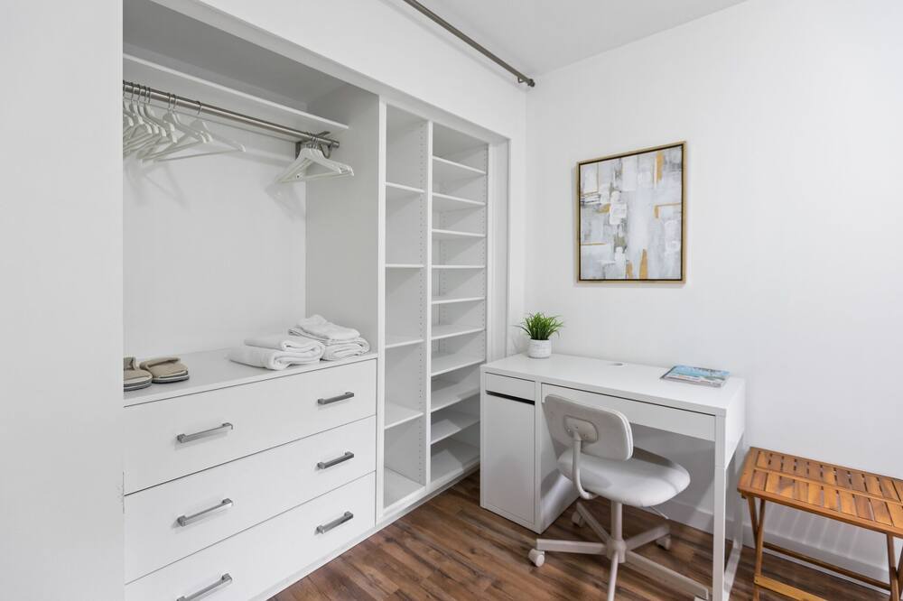 Photo of Bedroom in Townline Hill
