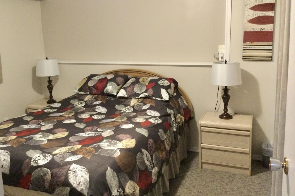 Photo of Bedroom in North Cowichan