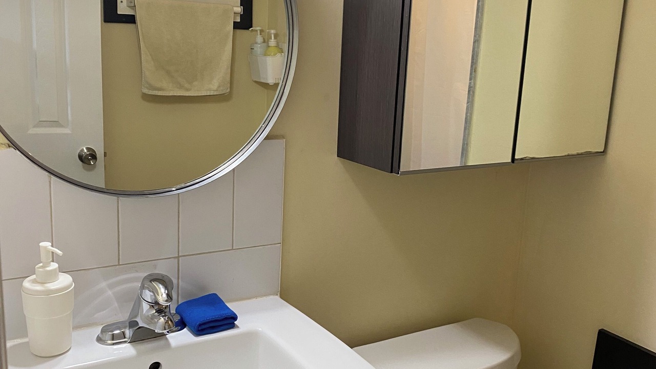 Photo of Bathroom in Kensington Market