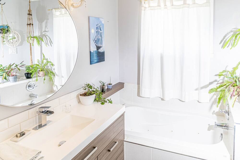 Photo of Bathroom in Red Deer