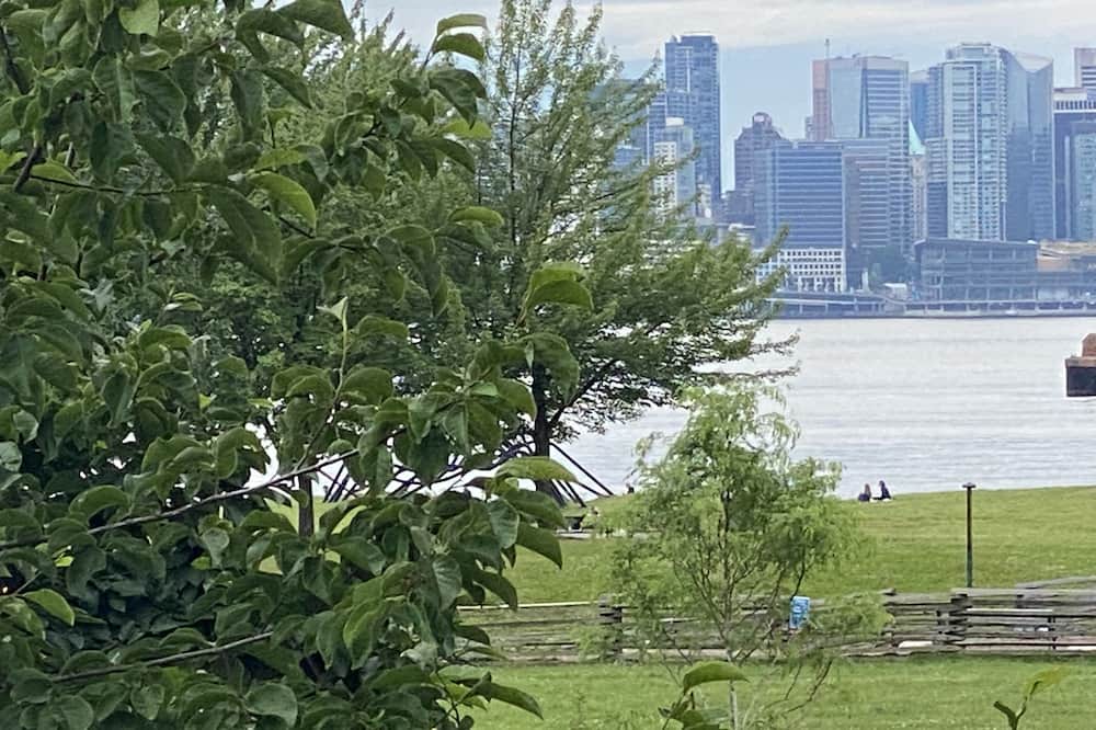 Photo of Outdoor in Lower Lonsdale