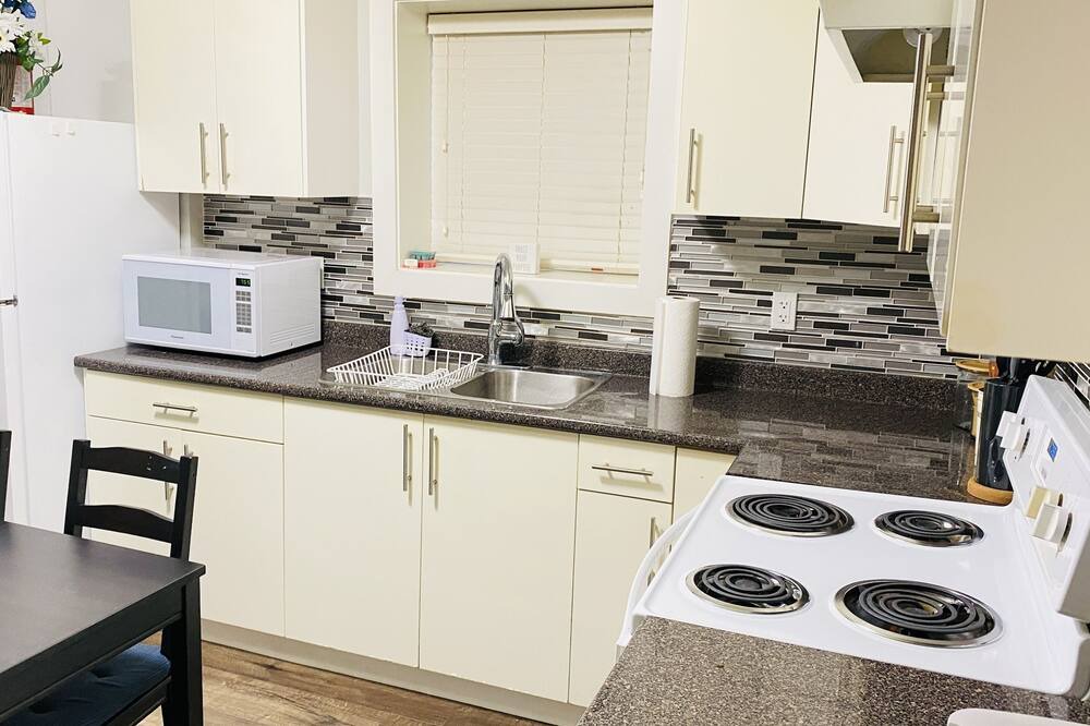 Photo of Kitchen in West Abbotsford