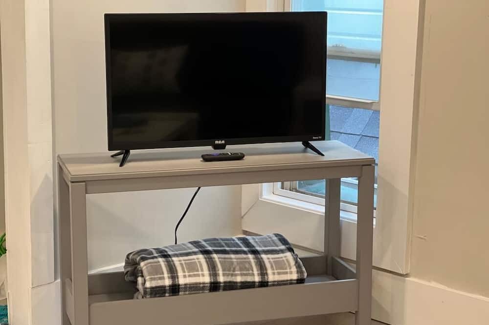 Photo of Bedroom in Strathcona
