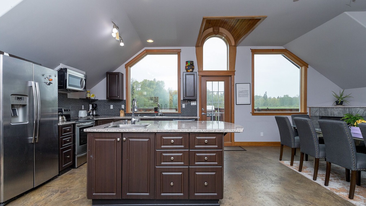 Photo of Kitchen in Cowichan Bay