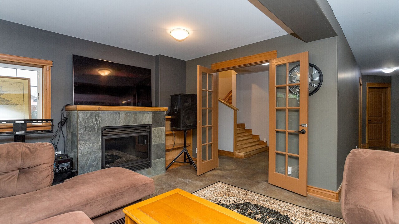 Photo of Livingroom in Cowichan Bay