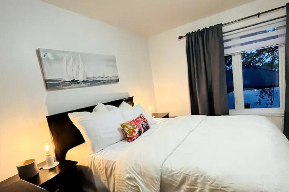 Photo of Bedroom in Fassett