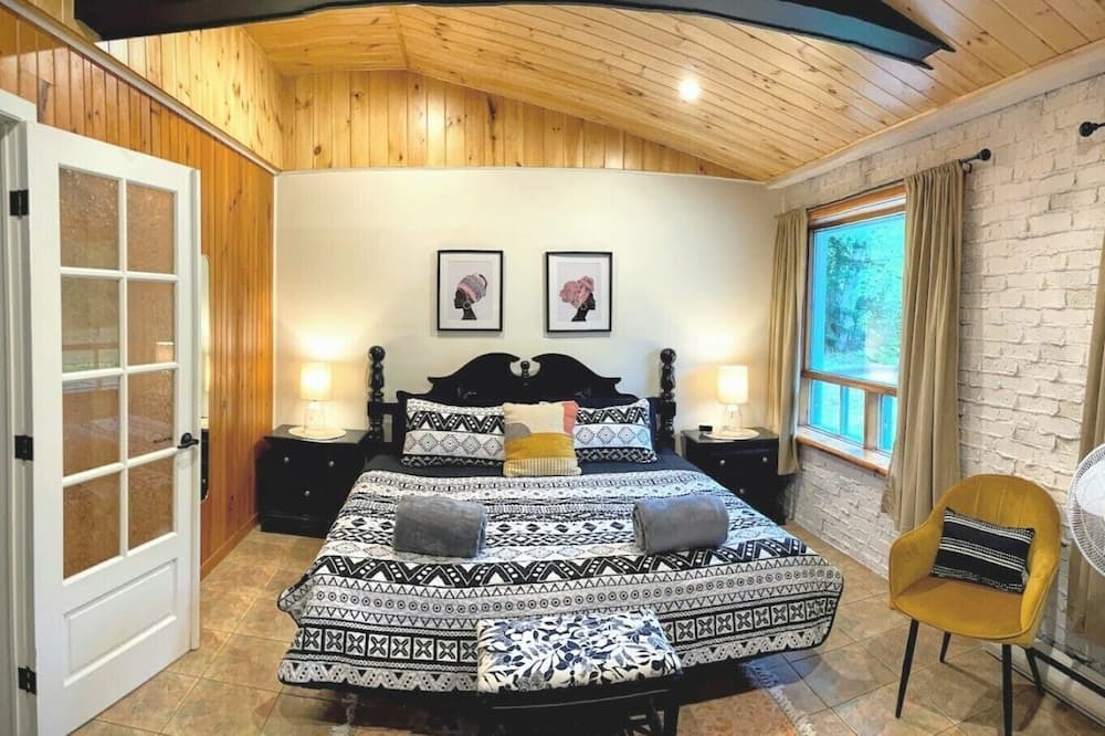 Photo of Bedroom in Saint Donat