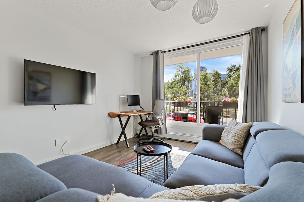 Photo of Livingroom in Sunnyside