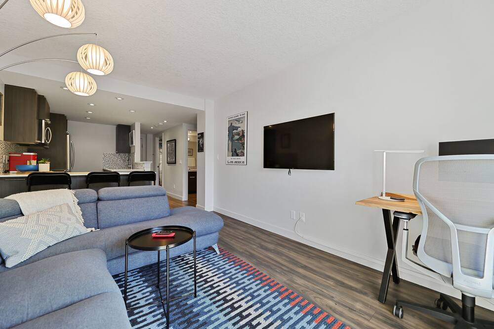 Photo of Livingroom in Sunnyside